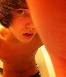 From Ian :-) Cute gay tube non nude twinks young guys 5f3313423aaec.png