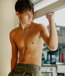 From Ian :-) Cute gay tube non nude twinks young guys 5f33134f12e3e.png