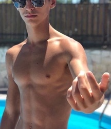 From Ian :-) Cute gay tube non nude twinks young guys 5f3313d9c0726.jpeg