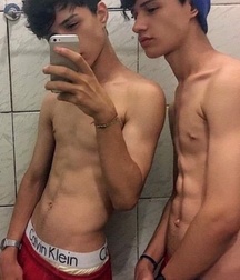 From Ian :-) Cute gay tube non nude twinks young guys 5f3313e050512.jpeg