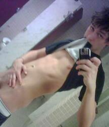 Mirror boys porn gay tube 5f817e59f41d6.jpg
