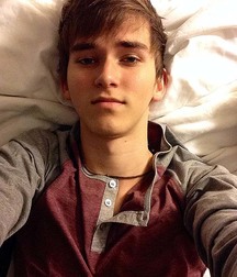 Cute Twink Faces 5e3fe22b761cb.jpg