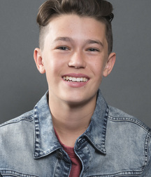Cute Twink Faces 5e3fe2bf9f67f.jpg