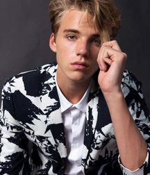 Cute Twink Faces 5e3fe2f851b5c.jpg