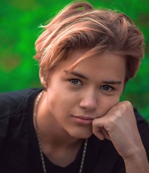 Cute Twink Faces 5e3fe2fe3e654.jpg