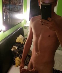 hotties 5e4ab5f52dbad.jpg