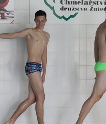 So Hot 5e3c20e3e826b.jpg