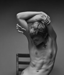 boy art twinks 5e2de000f3bf5.jpg