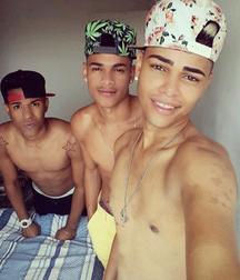 color fun boys 5e2f36c2374e6.jpg