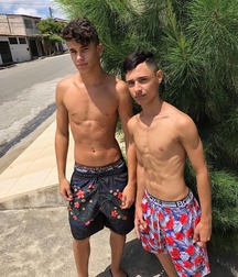 porn twinkz gay boys 5e316b2e75cc2.jpg