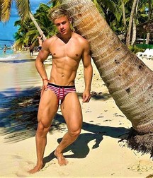 Boys.2 Speedo  5e40b31a0c1e5.jpg