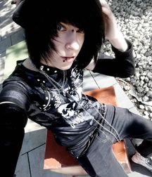 Gorgeous Emo Boys 5e3b903855fe0.jpg
