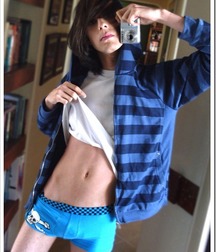 Gorgeous Emo Boys 5e3b904e7ed7b.jpg