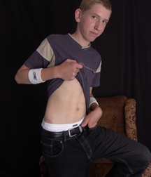 Vuiton 5b4be2259149e.jpg