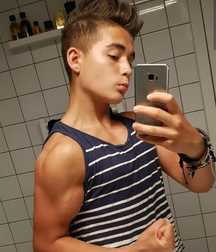 Cute Teens & Twinks  5e6301793e910.jpg