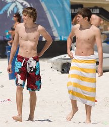 Towels 5e6e8a3019b0c.jpg
