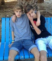 Best Friends 5e6ff1e13c116.jpg