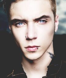Barbies Emo Collection Gay Tube 592: Andy Biersack 5fa247047b581.jpg