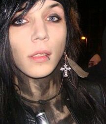 Barbies Emo Collection Gay Tube 592: Andy Biersack 5fa2470674fe7.jpg