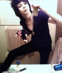 Barbies Emo Collection Gay Tube 592: Andy Biersack 5fa2471d2543b.jpg
