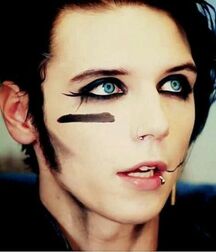 Barbies Emo Collection Gay Tube 592: Andy Biersack 5fa2473184d2a.jpg