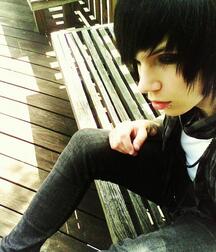 Barbies Emo Collection Gay Tube 592: Andy Biersack 5fa2476722d6a.jpg