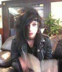 Barbies Emo Collection Gay Tube 592: Andy Biersack 5fa2478159170.jpg