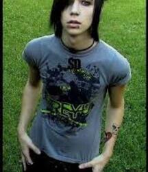 Barbies Emo Collection Gay Tube 592: Andy Biersack 5fa2488433b3f.jpg