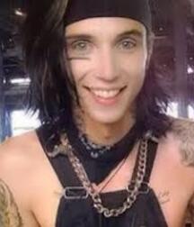 Barbies Emo Collection Gay Tube 592: Andy Biersack 5fa248bec61b2.jpg