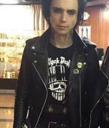 Barbies Emo Collection Gay Tube 592: Andy Biersack 5fa2498964d01.jpg
