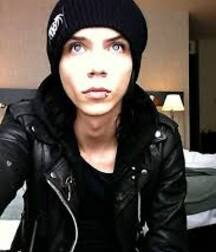Barbies Emo Collection Gay Tube 592: Andy Biersack 5fa249a90e488.jpg