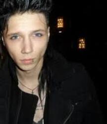 Barbies Emo Collection Gay Tube 592: Andy Biersack 5fa249e43fbc0.jpg