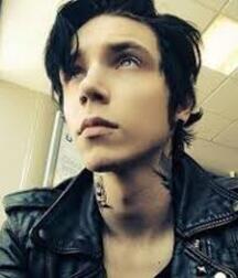 Barbies Emo Collection Gay Tube 592: Andy Biersack 5fa249e7e3cbe.jpg