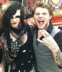 Barbies Emo Collection Gay Tube 592: Andy Biersack 5fa249ee1274a.jpg