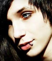 Barbies Emo Collection Gay Tube 592: Andy Biersack 5fa249f1e4277.jpg