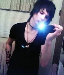 Barbies Emo Collection Gay Tube 592: Andy Biersack 5fa24a0585850.jpg