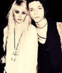 Barbies Emo Collection Gay Tube 592: Andy Biersack 5fa24a6f75a00.jpg