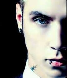 Barbies Emo Collection Gay Tube 592: Andy Biersack 5fa24ab37a349.jpg
