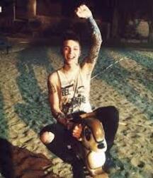 Barbies Emo Collection Gay Tube 592: Andy Biersack 5fa24add472e4.jpg