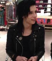 Barbies Emo Collection Gay Tube 592: Andy Biersack 5fa24af7798dc.jpg