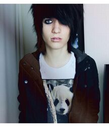 Barbies Emo Collection 121 Johnnie Guilbert 5fb1041db8c72.jpg