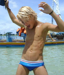 Wall Treats Twink Boys Porn 3 5ed8d96fb8dd6.jpg