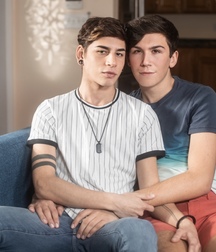Twinksex  5e714e107b2b7.jpeg