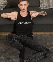 Tattoo Boy Gay Porn 5ea133763b88f.jpeg