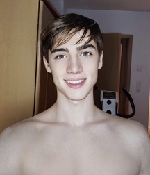 Handsome boys gay tube 5f9273618d4fc.jpeg