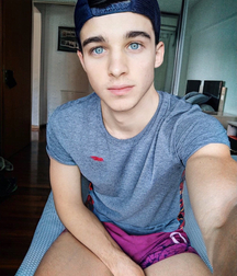 Handsome boys gay tube