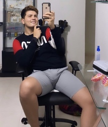 Bulges Gay Tube 5fa0561e0ab01.jpeg