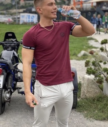 Bulges Gay Tube 5fa056352e407.jpeg