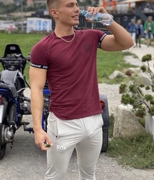 Bulges Gay Tube 5fa0563d52fe0.jpeg