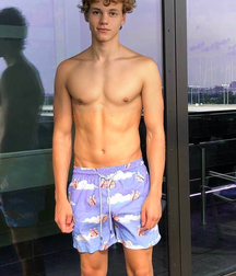 Cuties Young Gay Tube Mix 5fa18ffd8458f.jpeg